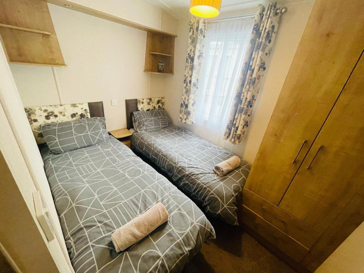 Two Bedroom Caravan at Lilliarsedge Jedburgh Buitenkant foto